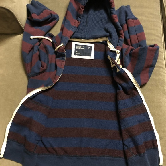 Vintage Men’s American Eagle Outfitters Hoodie - Picture 2 of 4